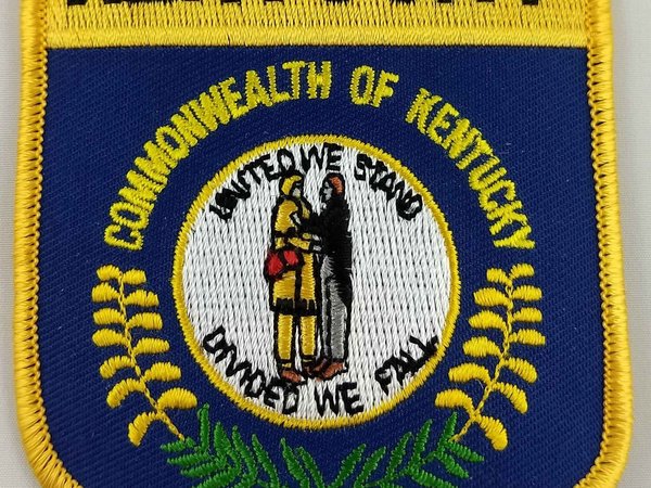 Kentucky State Shield Patch Badge Embroidered Iron On Applique USA United States of America